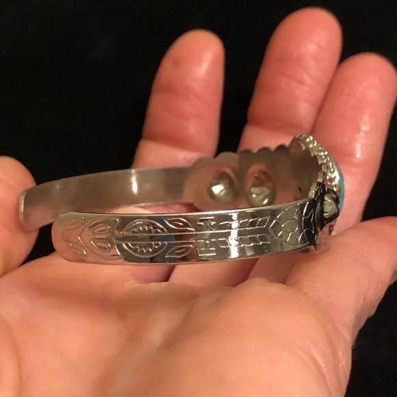 Faux Turquoise and Silver Tone Women's Cuff Bracelet - Picture 6 of 10